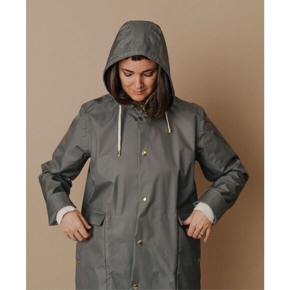 NWOT FaireChild chore jacket in rosemary, Lrg $318 - Picture 2 of 15